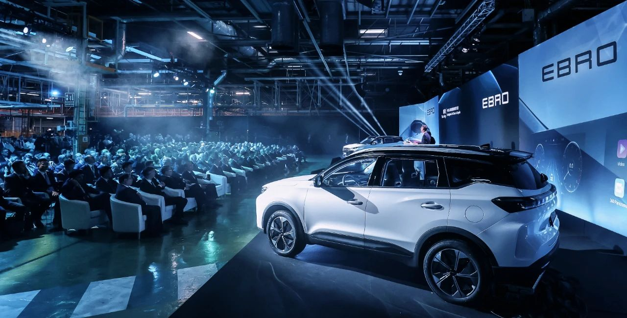 跨国企业，开始为中企“代工”