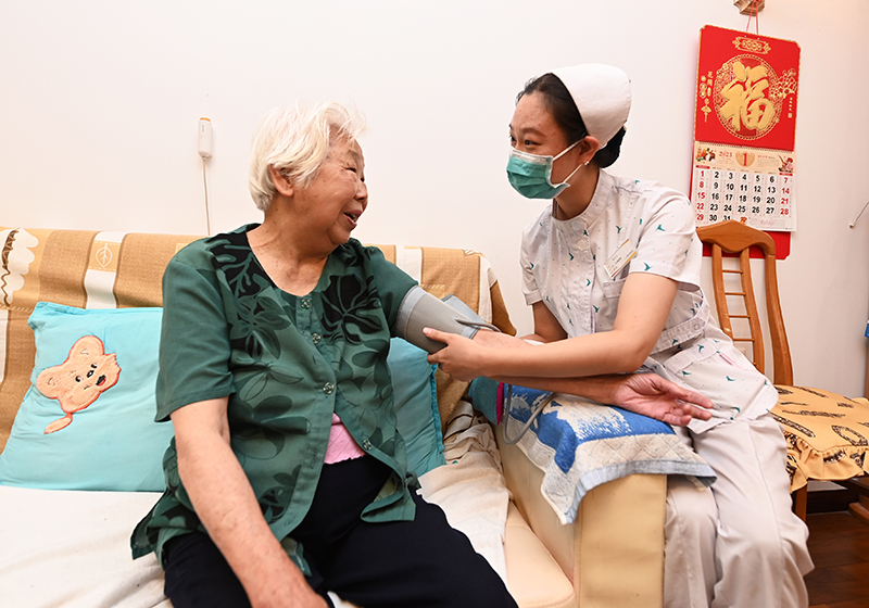 扎实推动经济高质量发展——以习近平同志为核心的党中央今年以来引领中国经济持续恢复、稳中求进述评「相关图片」