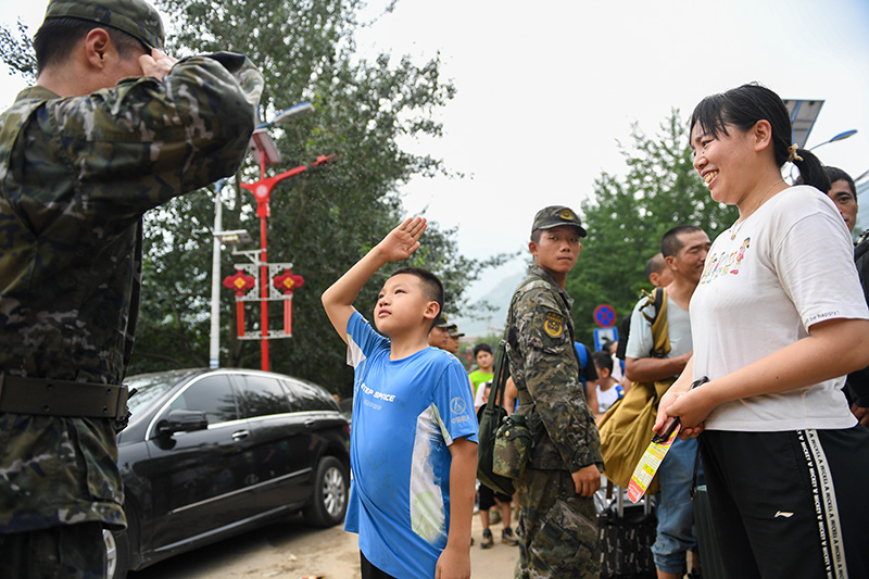 风雨同心 人民至上
——以习近平同志为核心的党中央坚强有力指挥北京防汛抗洪救灾「相关图片」